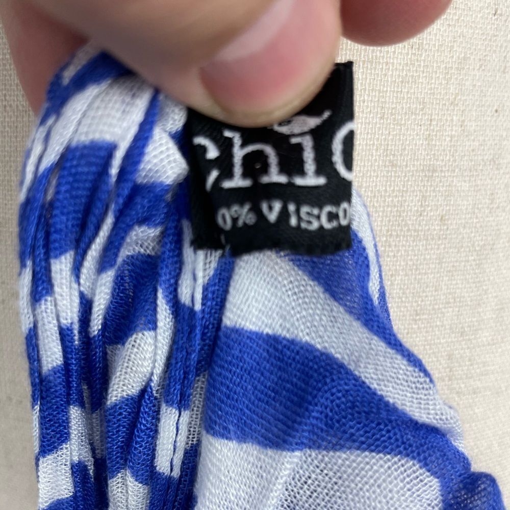 Chic Viscosse Infinity Scarf EUC - Picture 5 of 5
